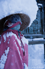 雪に負けず