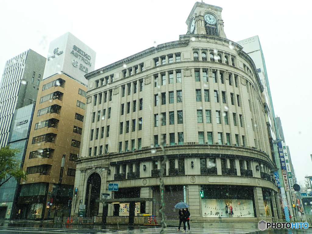 銀座4丁目の昼前-コロナショック