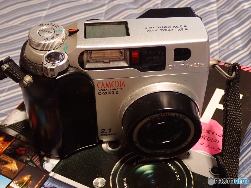 CAMEDIA C-2000 ZOOM　まだ動いた(*^^)v