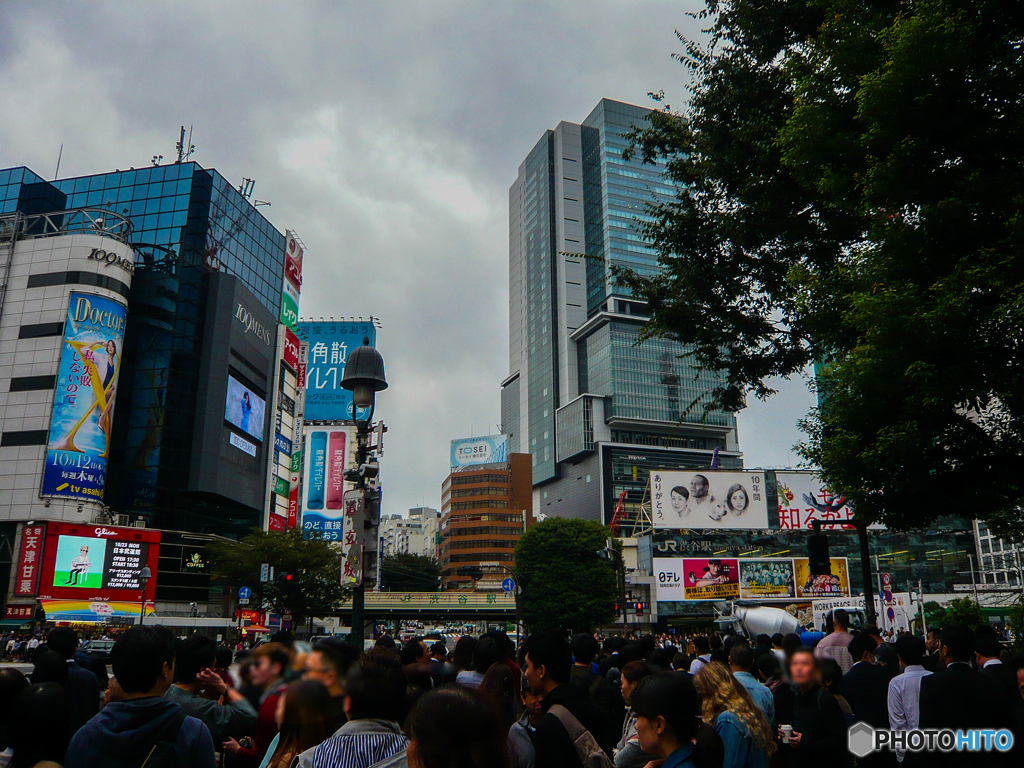 渋谷は人が多いですね～～