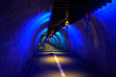 トンネル