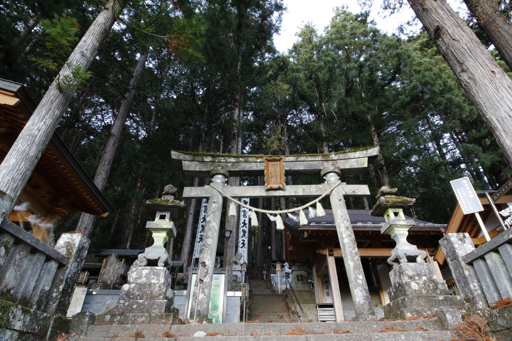 御嶽神社