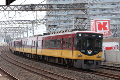 京阪8000系＠大和田駅