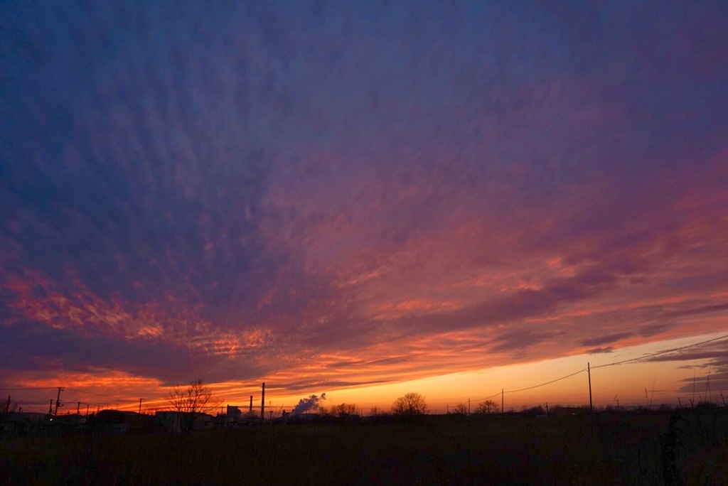 image広がる夕焼け空