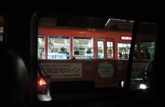 路面電車は夜が