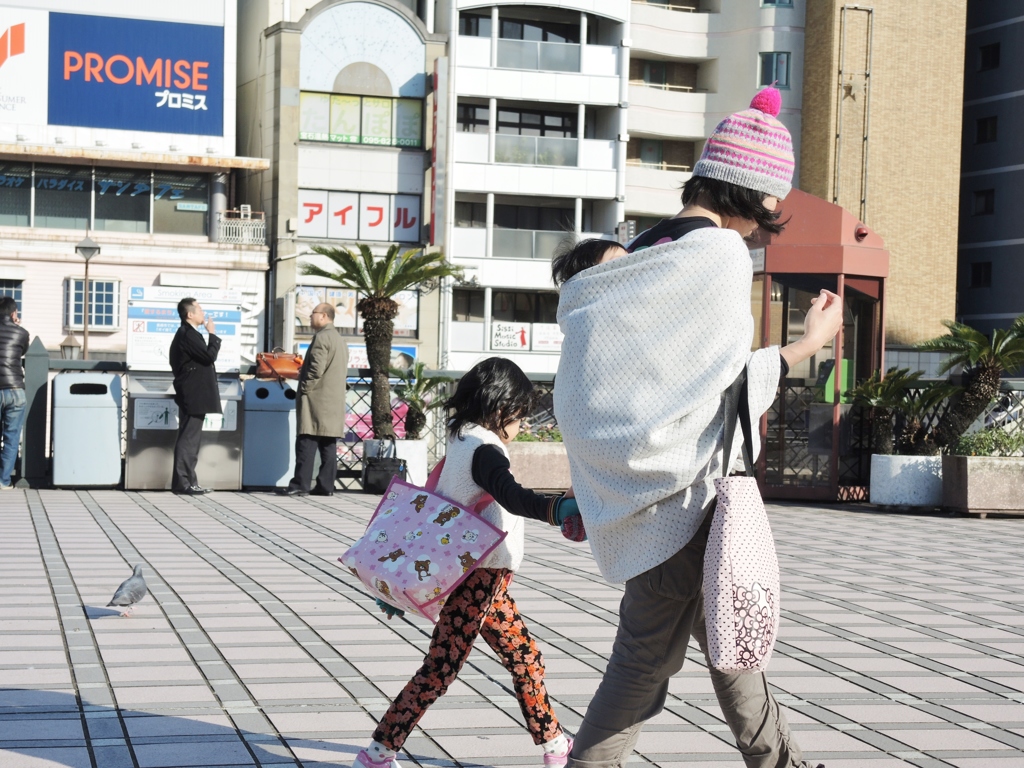 行き交う
