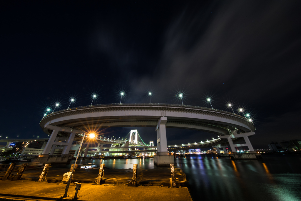 レインボーブリッジ ループ橋