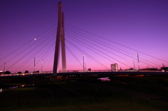 夕暮れ時の橋1