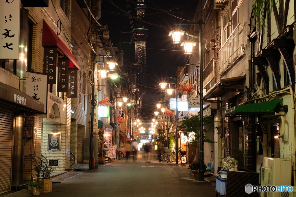 東京スカイツリー68 街灯照らす路地