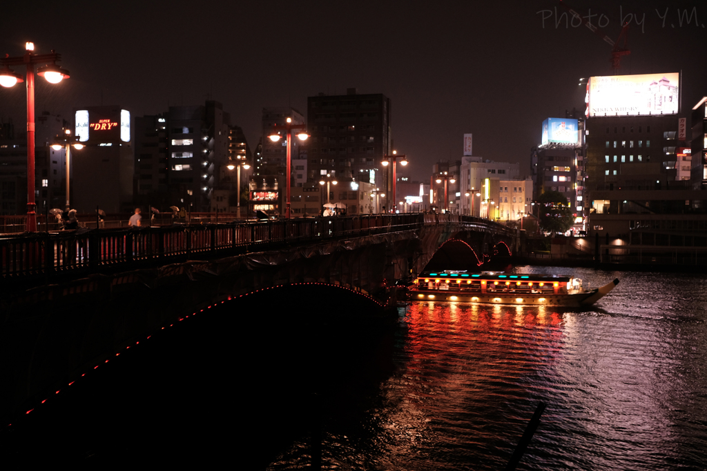 雨の浅草3