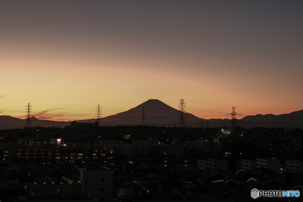 夕暮れの富士山