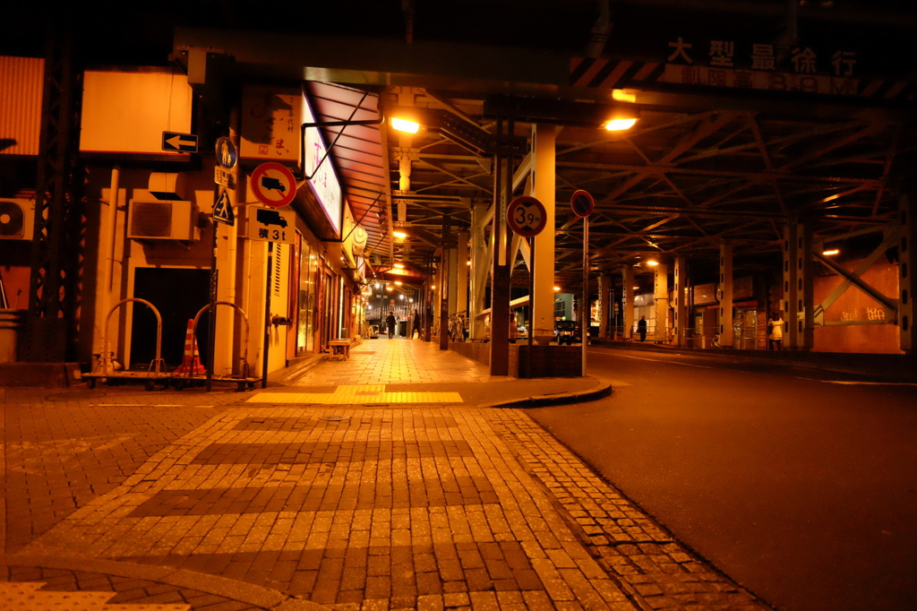 有楽町高架下3