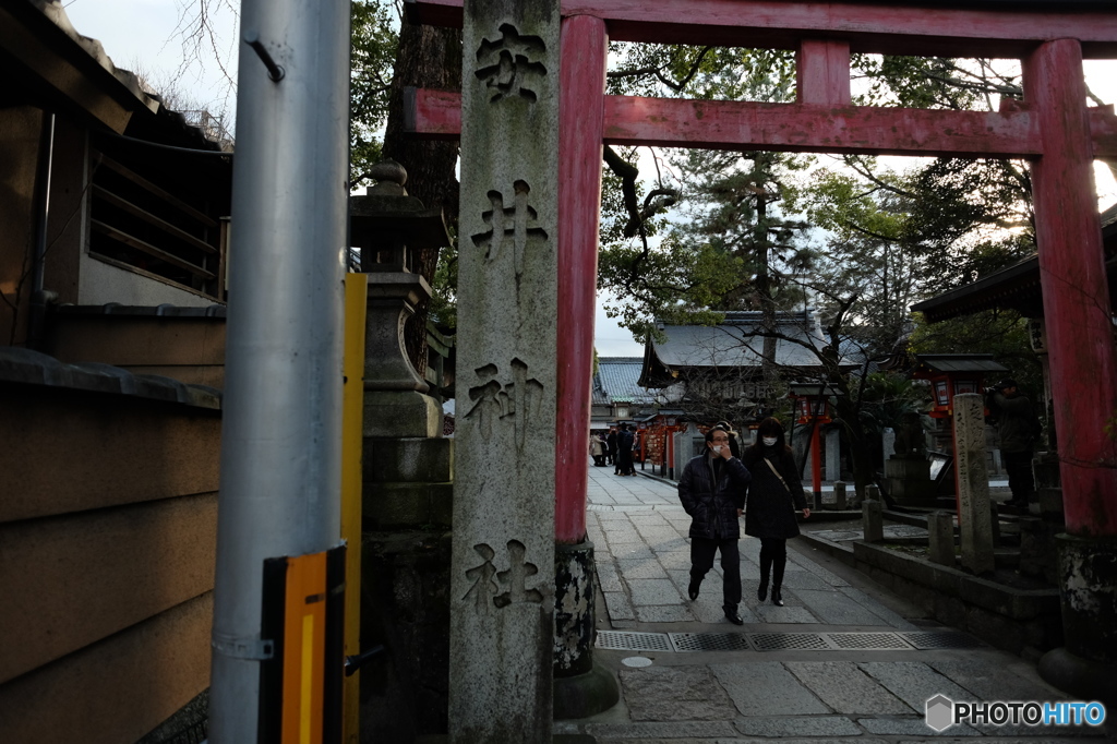色褪せた鳥居