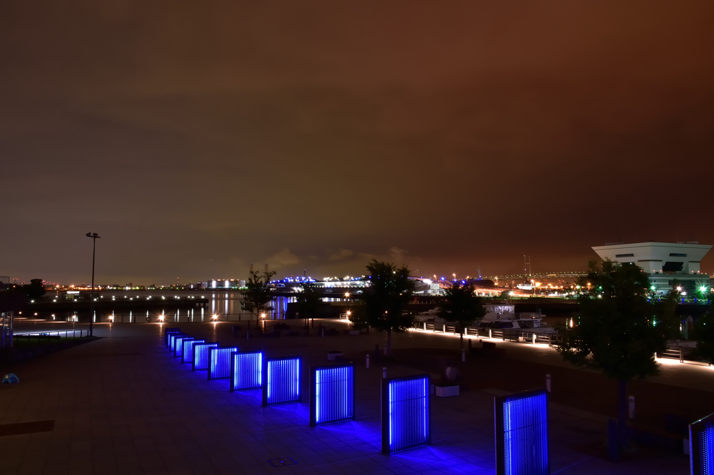 横浜みなとみらいの夜