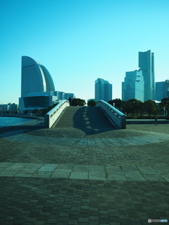P2111488