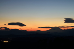 湘南平の夕焼け　富士山　その１
