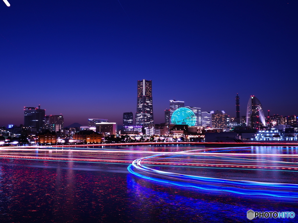 横浜みなとみらいの夜景