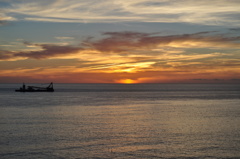 神津島　前浜海岸からの夕日　その１