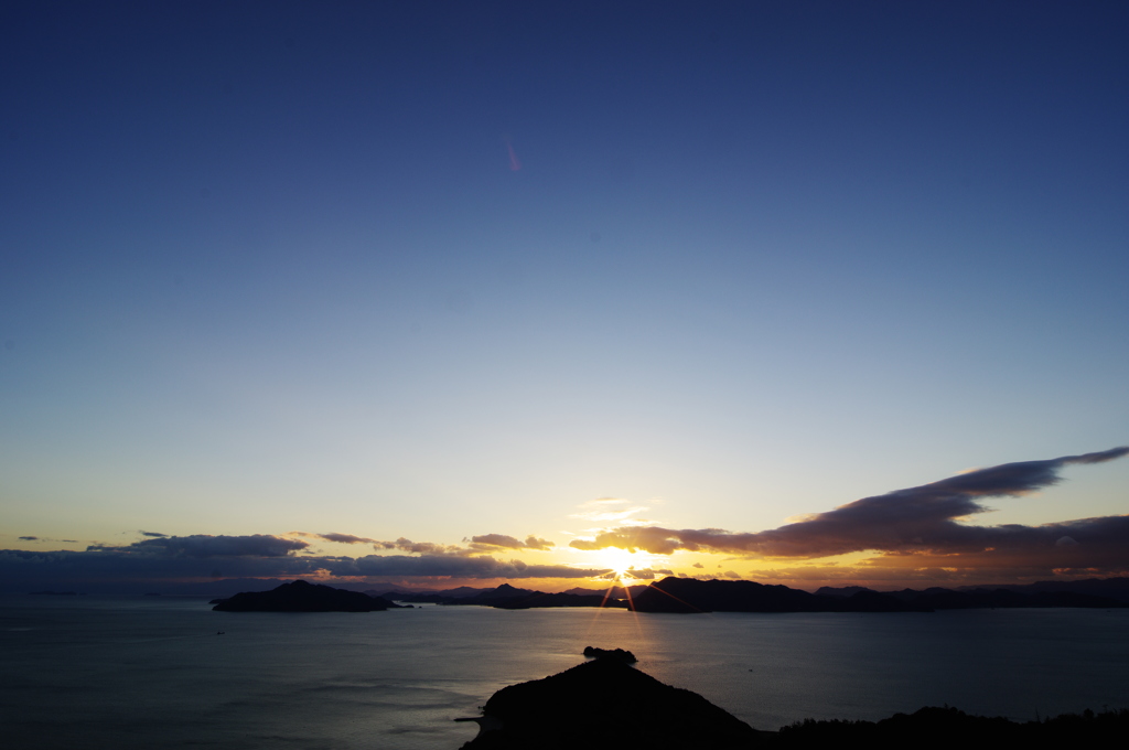 瀬戸内の夕暮れ