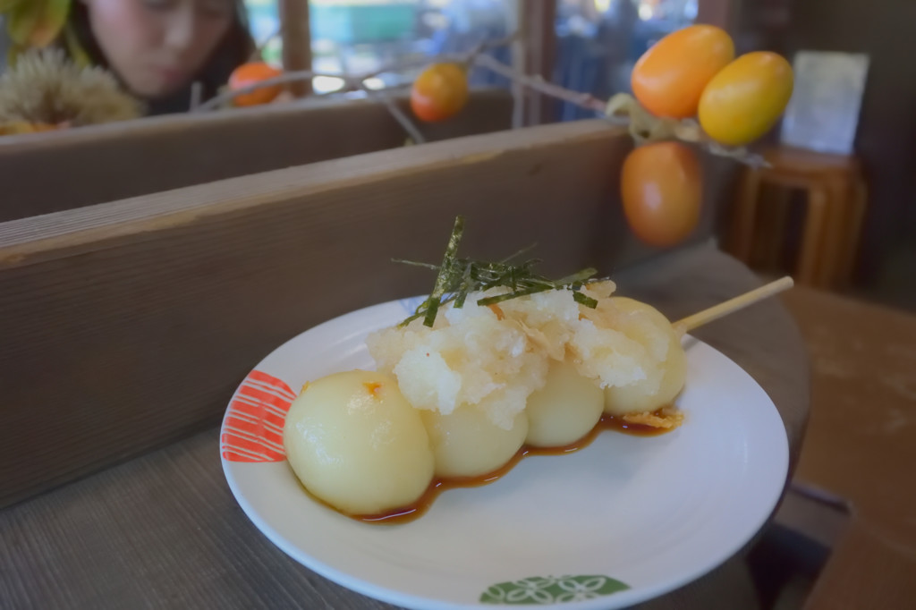 三渓園の茶屋－おろし団子－