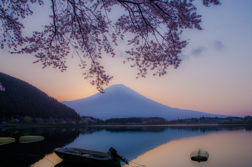 春は曙