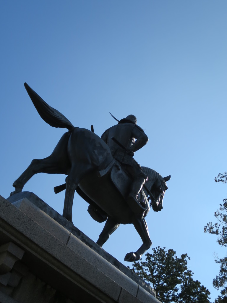 伊達政宗騎馬像（仙台城本丸跡）