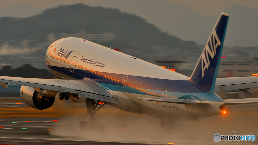 雨上がり　夕暮れのＡＩＲＰＯＲＴ