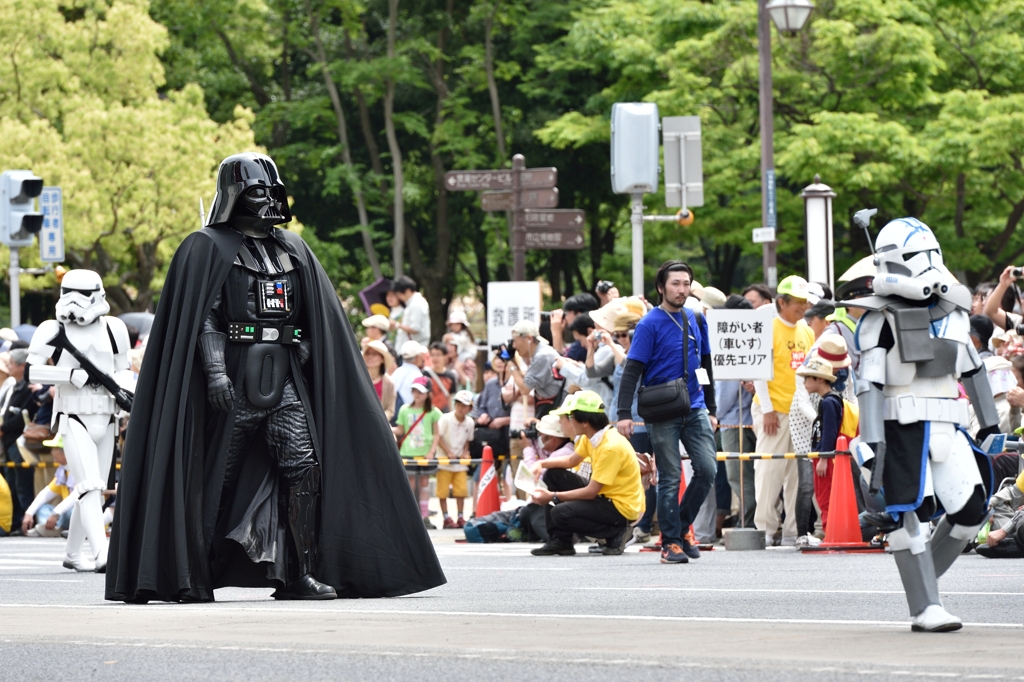 ダースベイダー現る