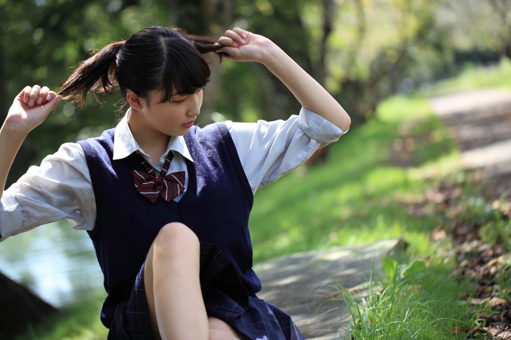 木漏れ日の中で