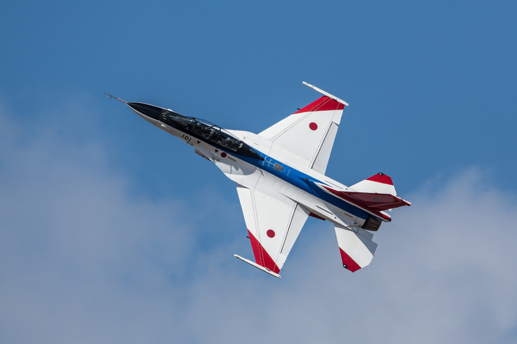 ブルー？いやF-2だろ？！ショートクローズ