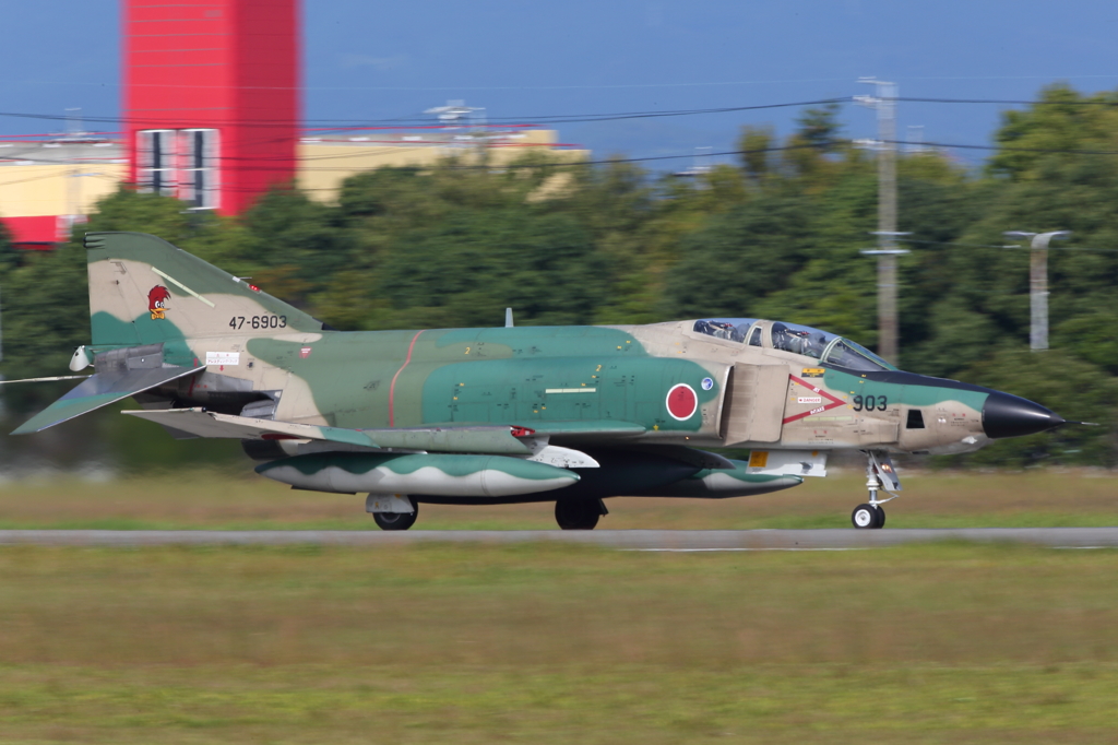RF-4E降り♪