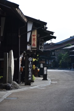 早朝の奈良井宿