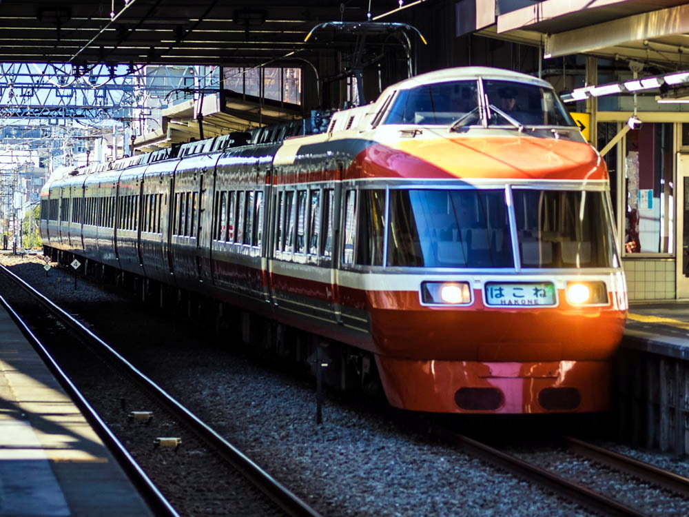 小田急LSEはこね号