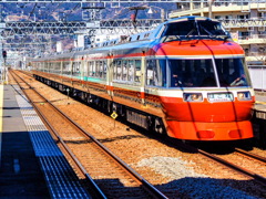 現行のLSE・７０００形