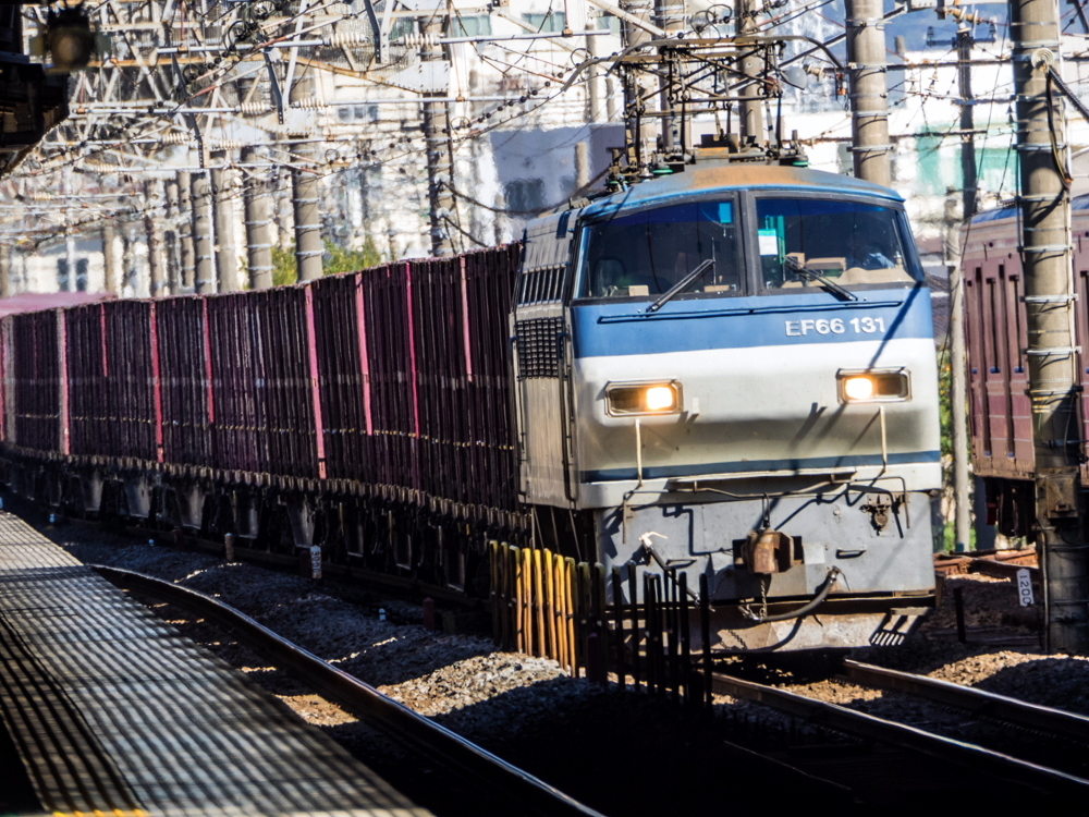 EF66 131貨物01