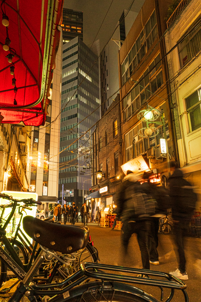 忘年会の夜は更けて