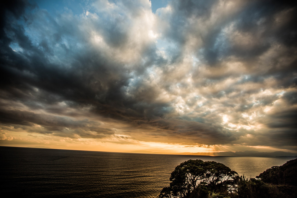 海と雲