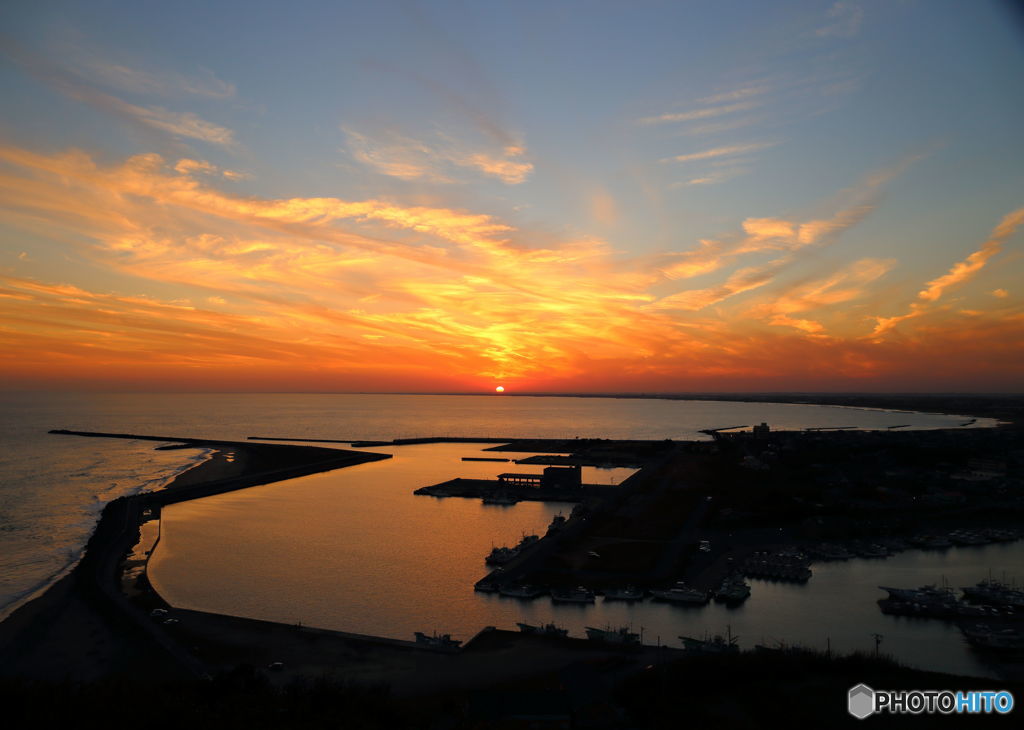 港の夕日