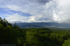 夏空と梅雨空