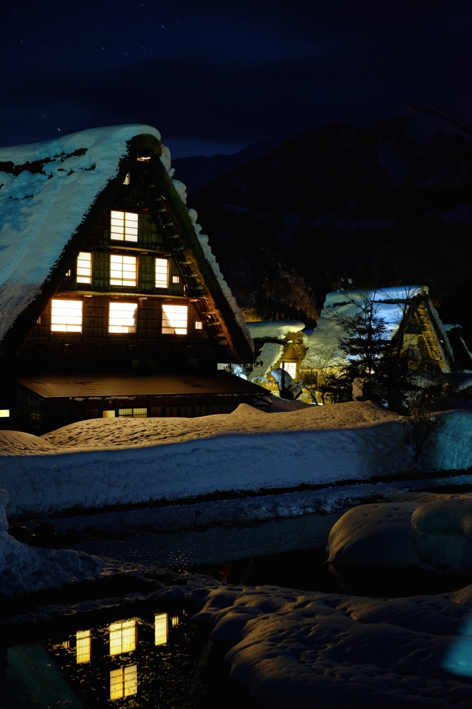 白川郷の夜