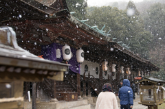 雪の熊野神社