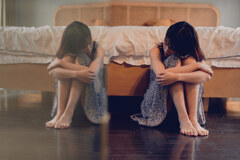 向き合って