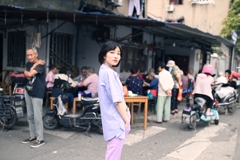 老上海　街角で麻雀を打つ景色