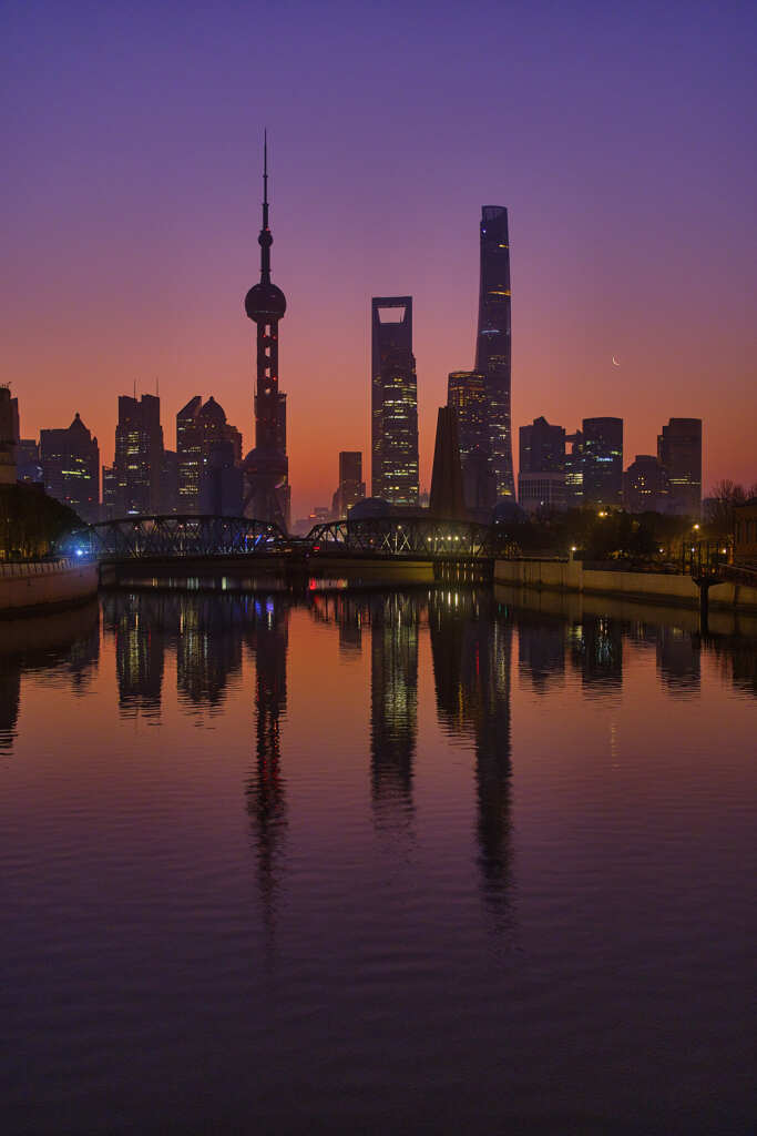 夜明け