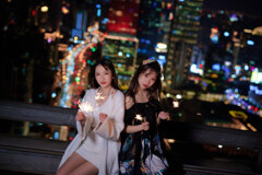 少女と花火