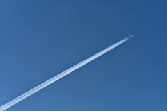 青空と飛行機雲