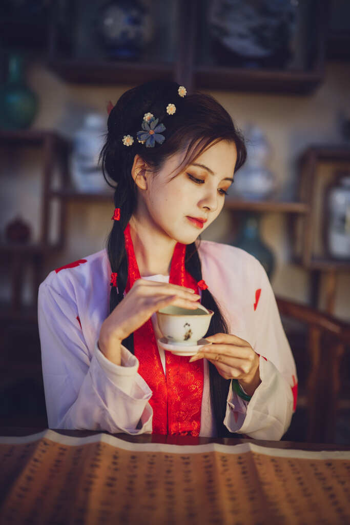 しとやかさ