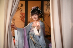 手招き