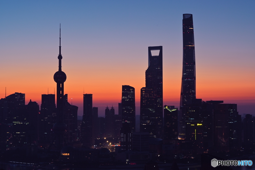 夜明け