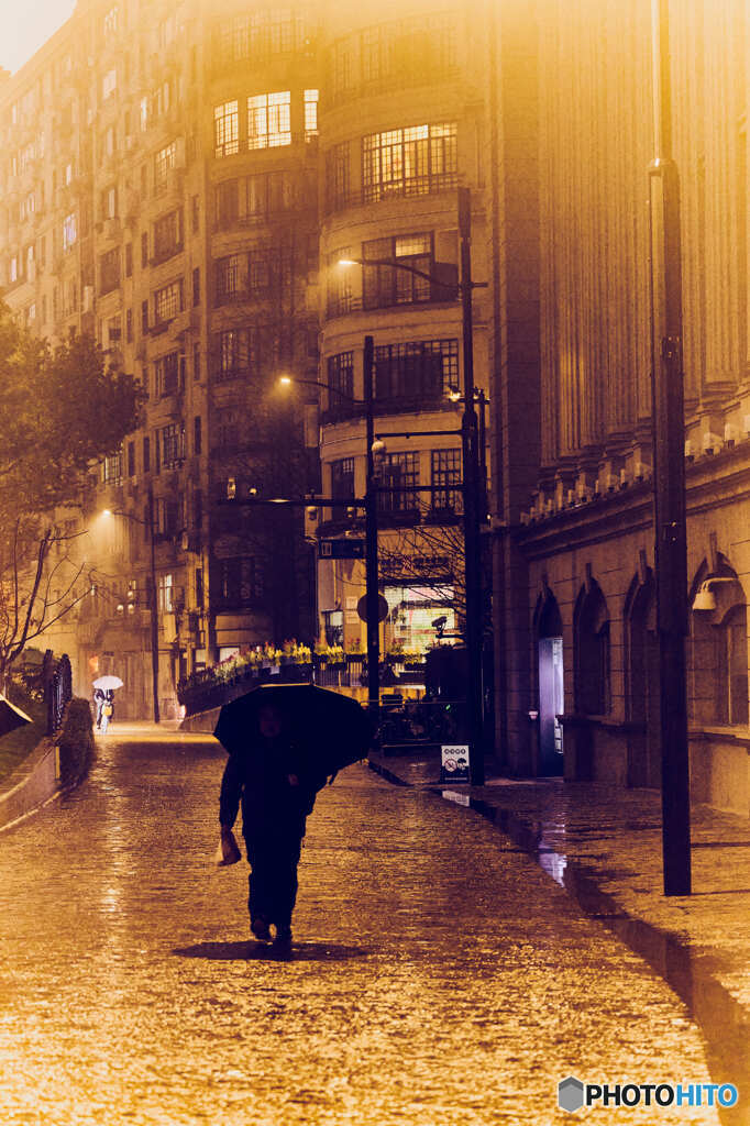 雨の夜